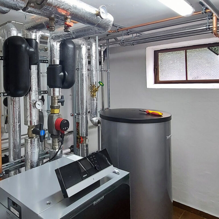 Neues Gas-Brennwertgerät und neue Leitungsführung